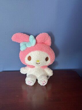 NWT 11.8” Sanrio Happy Series My Melody Fuzzy Pink Plush Round1